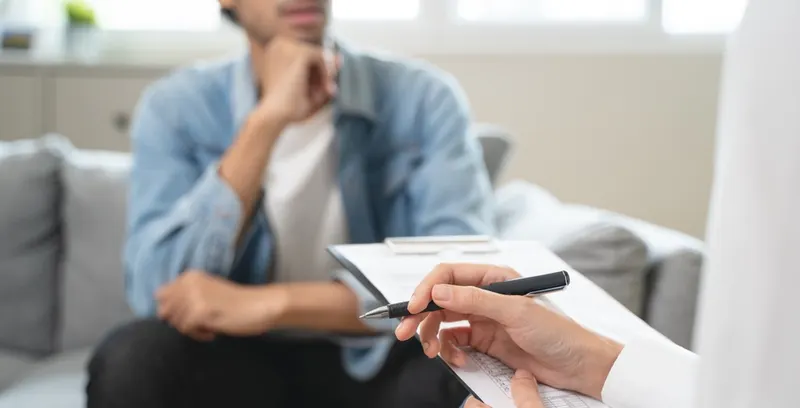 aftercare-programs-prevent-relapse-case-management-medication-management-addiction-treatment-center-learn-coping-strategies-build-support-system