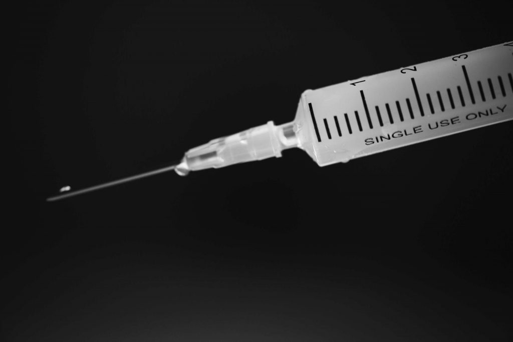 What are the Dangers of Using Needles for Drugs? | More Than Rehab