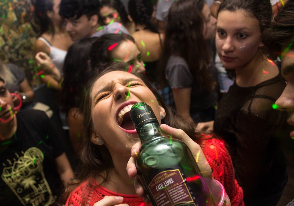 College Binge Drinking In Texas When Is It Too Much More Than Rehab 