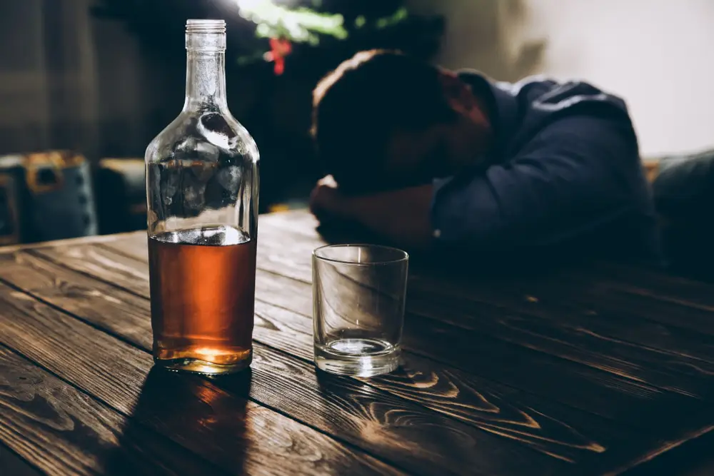 how-to-stop-drinking-too-much-alcohol-during-pandemic-social-isolation-mental-health-awareness